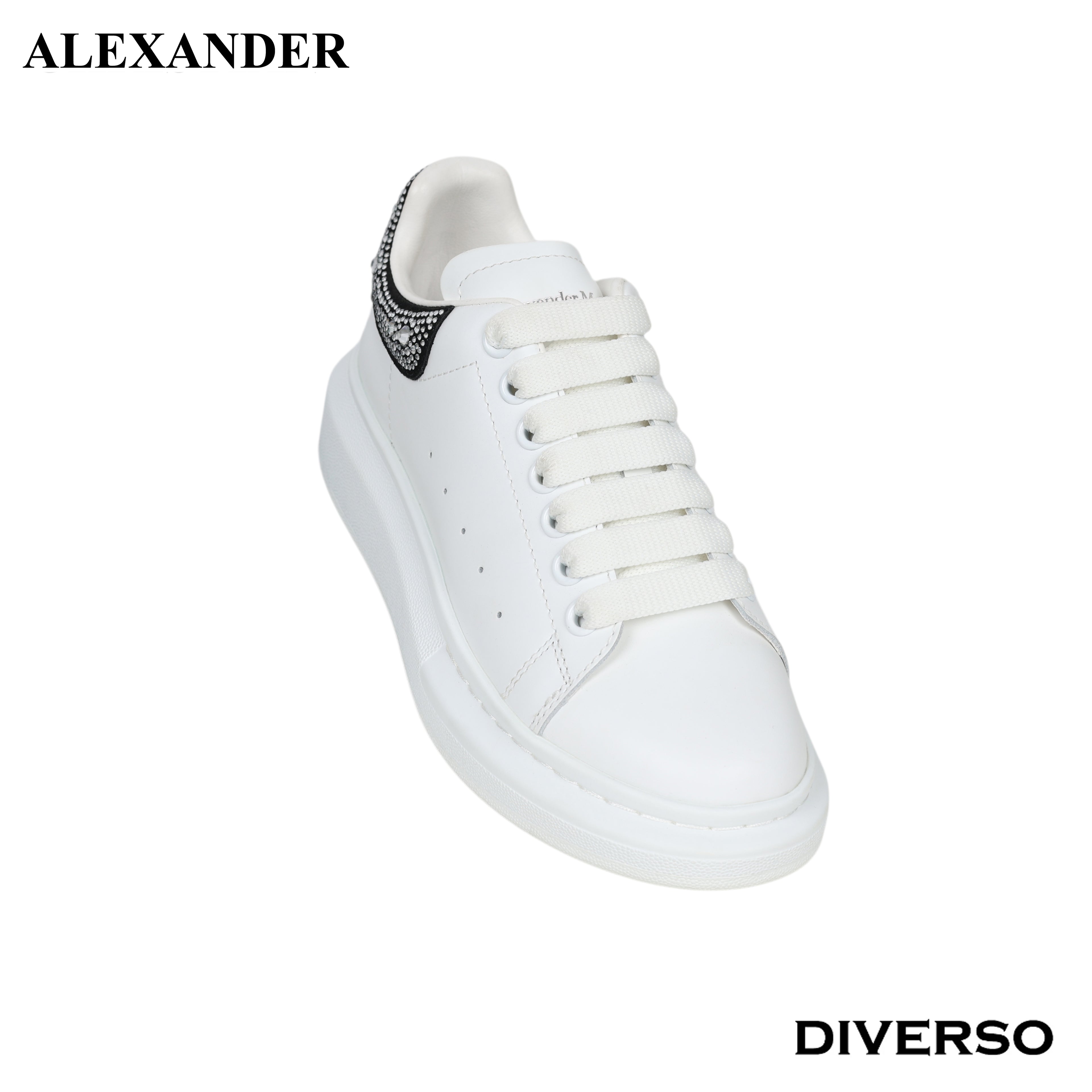 سنيكرز حريمي ALEXANDER MCQueen