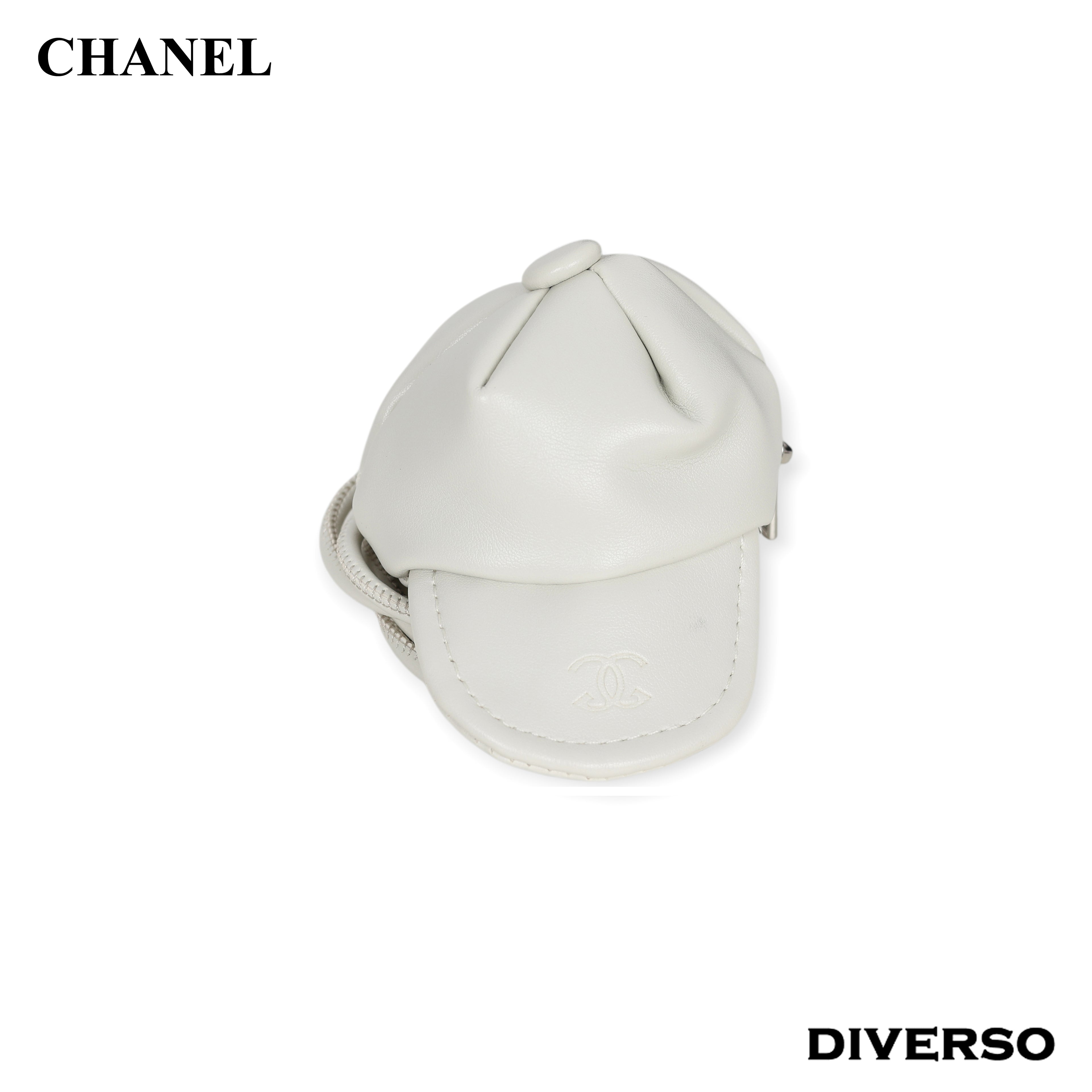 شنطة نسائي CHANEL