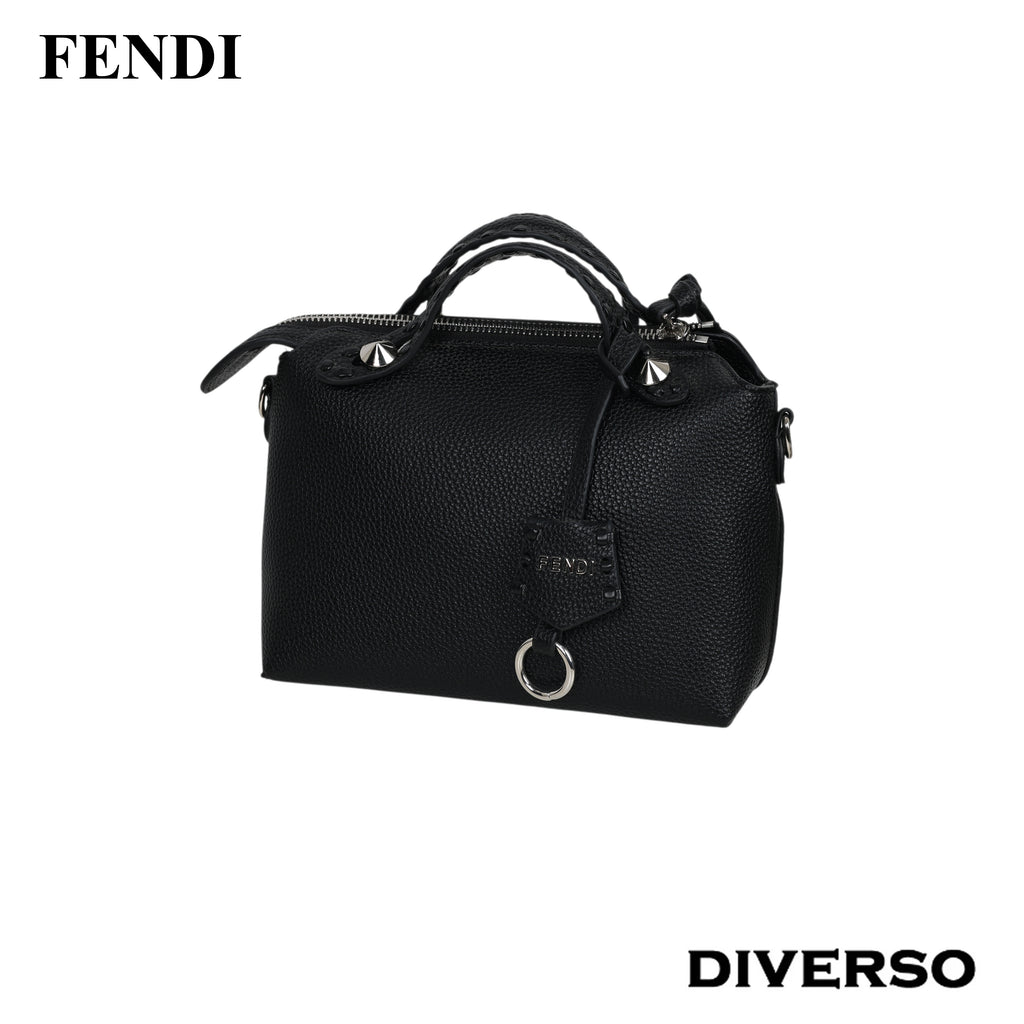 شنطة نسائي FENDI