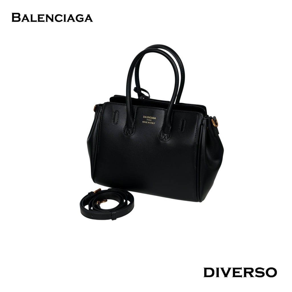 شنطة BALENCIAGA