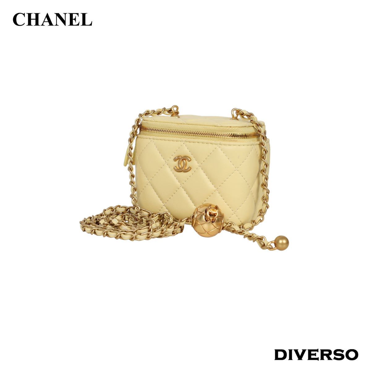 شنطة نسائي CHANEL
